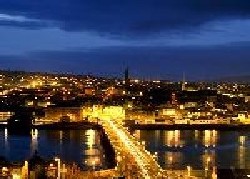 Derry at night